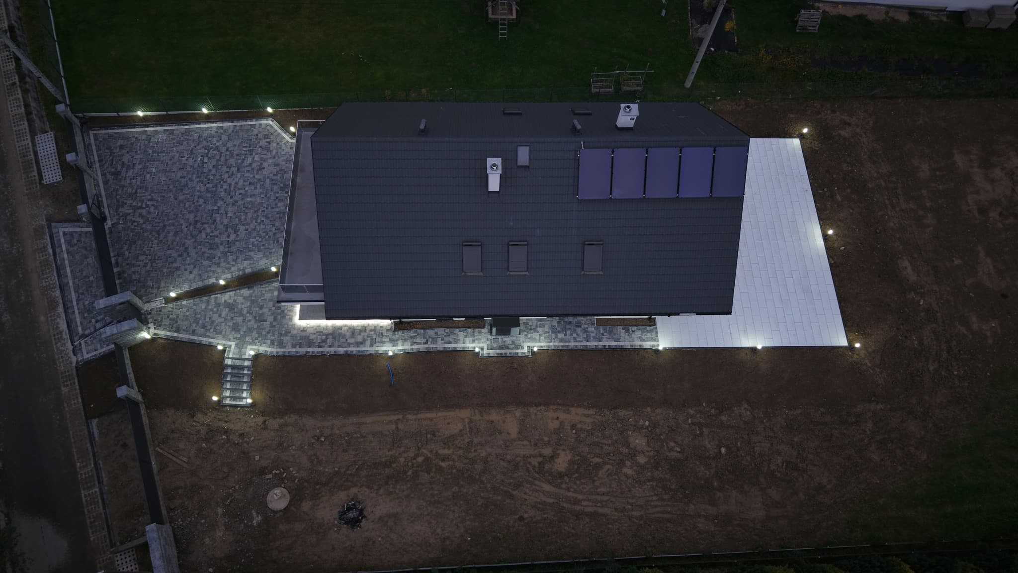 brukarstwo — Podjazd i taras, Grywałd